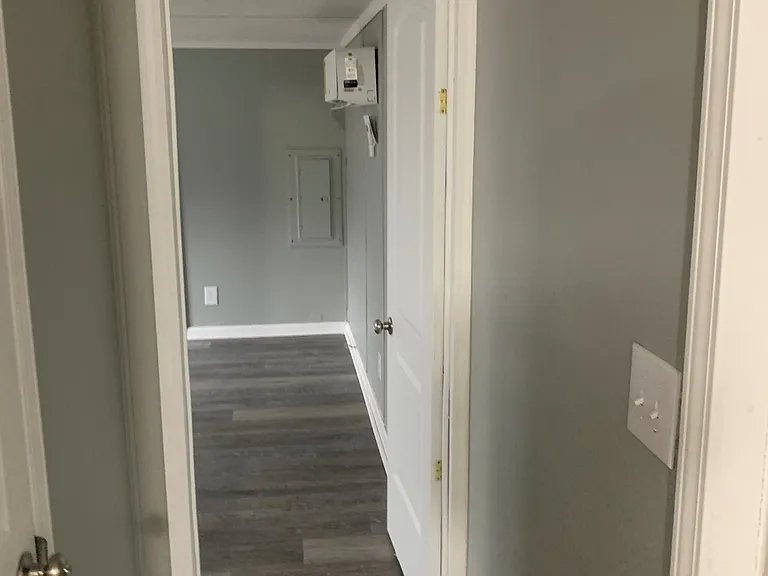 330 Haslam St #15 — Photo 9