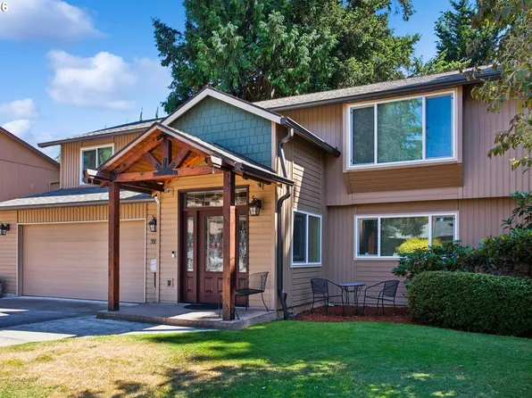 39340 Glover Ct, Sandy, OR 97055