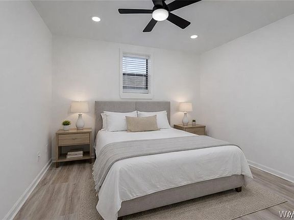 3rd image of 1212 12th St #2
