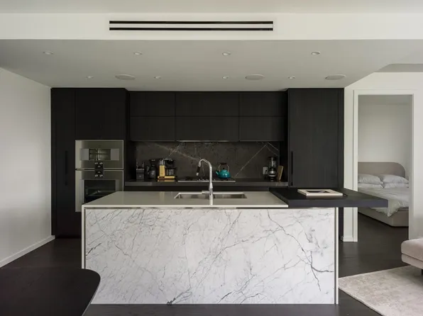 1601 Quebec St #406, Vancouver, BC V6A 4E7