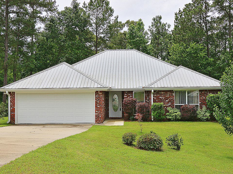1st image of 142 Longwood Place West Dr