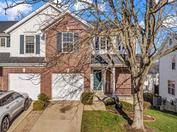 1314 Big Bend Crossing Dr, Valley Park, MO 63088