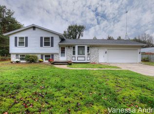 4479 Grosvenor St NE, Sand Lake, MI 49343