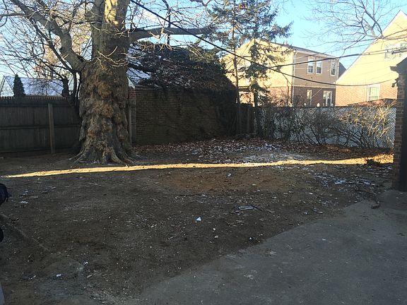 5th image of 130-56 Francis Lewis Blvd