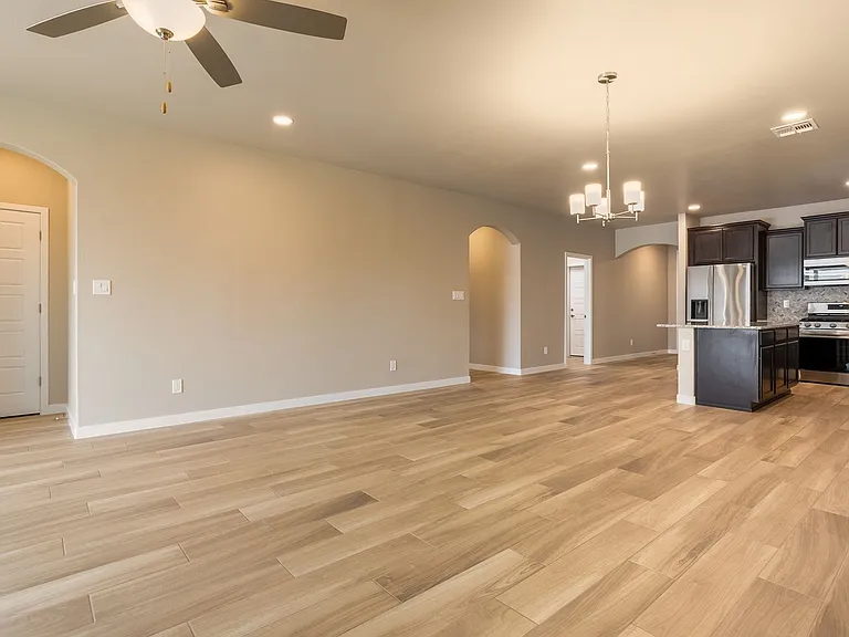 7701 Majesty Ct NW — Photo 8