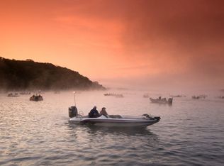 5407 S Braebourne Rd, Bentonville, AR 72758