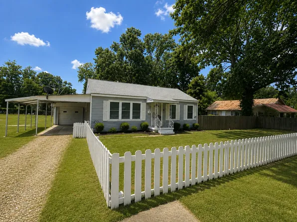 1711 W 17th St, Texarkana, TX 75501