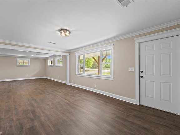 5th image of 249 Koger Rd