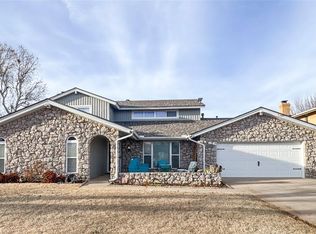 11501 Carriage Dr, Yukon, OK 73099
