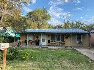 208 Pear St, Roswell, NM 88201