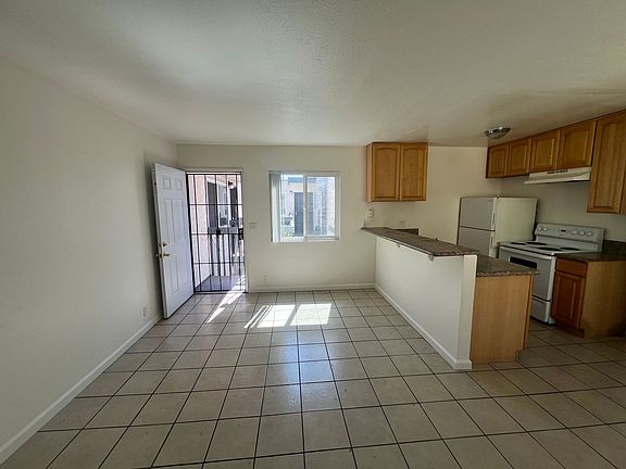 4th image of 8815 Mira Mesa Blvd #8