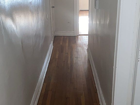 3rd image of 5847 S Michigan Ave APT 1