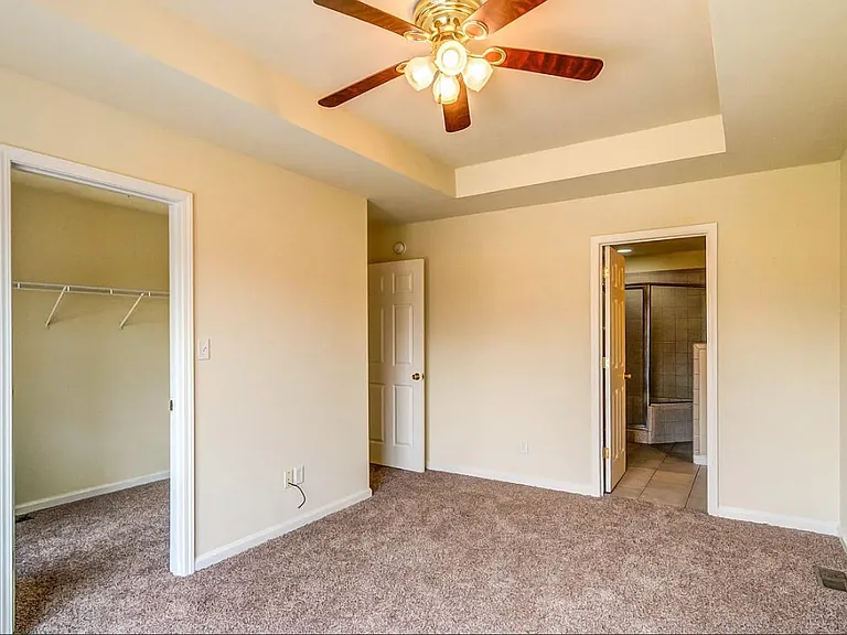 578 Hampton Way #A — Photo 15