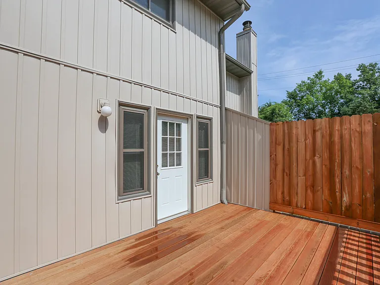 311 Foxfire Dr — Photo 7