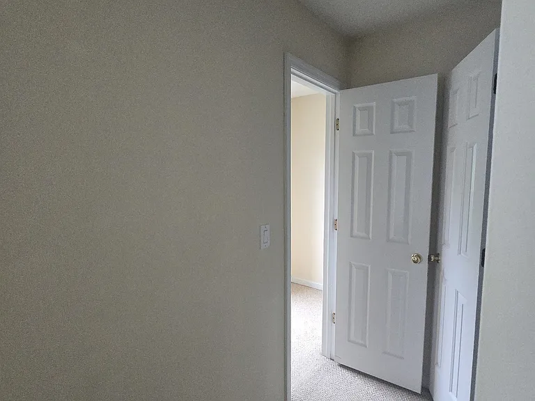 3490 Runnymeade Dr — Photo 14