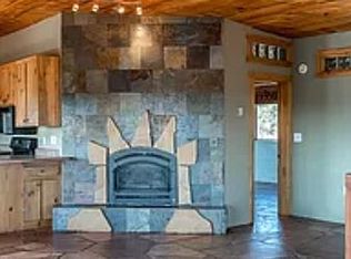 49728 N Yucca Trl, Ash Fork, AZ 86320