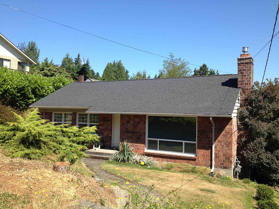 2nd image of 1718 NE 90th St