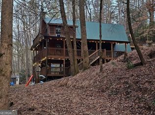 216 Sourwood Dr, Blue Ridge, GA 30513