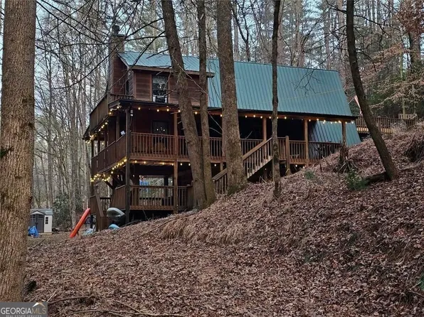 216 Sourwood Dr, Blue Ridge, GA 30513