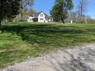 1085 Luigs Ln, Paducah, KY 42001