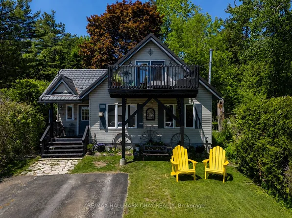 736 Lakelands Ave, Innisfil, ON L9S 4E6
