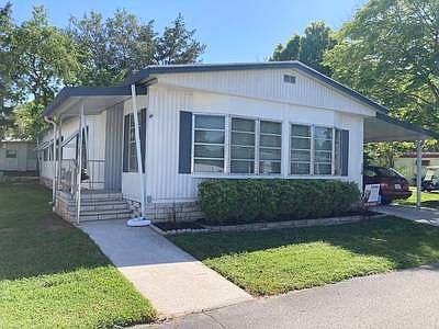 2nd image of 3150 NE 36th Ave #204