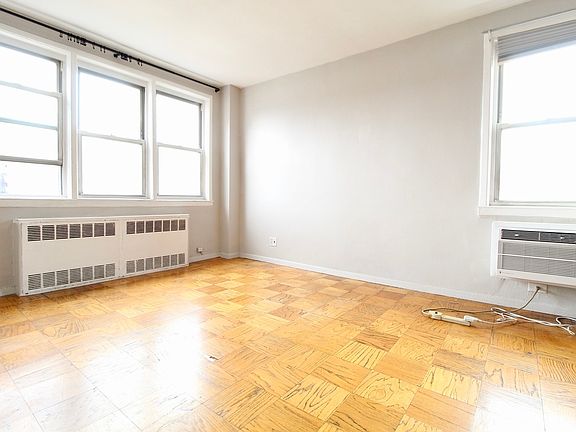 5th image of 50 Bayard St APT 8J