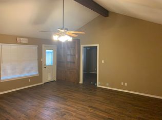 6126 Fox Ridge Dr, Angleton, TX 77515