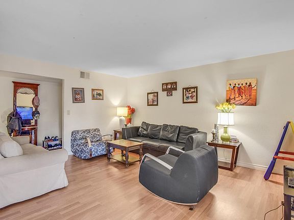 4th image of 5493 Indian River Dr Unit 379
