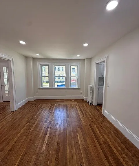 684 Hope St #1 — Photo 4