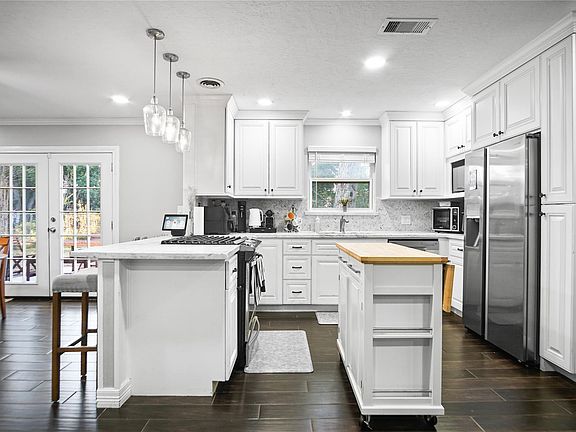 5th image of 9928 Westview Dr