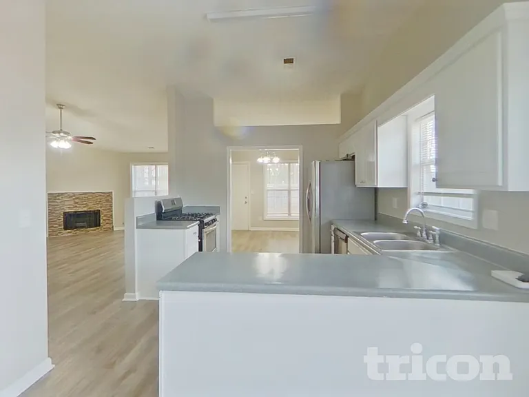2232 Carlton Chase Rd — Photo 6