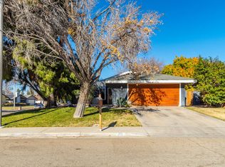 801 Lightcap St, Lancaster, CA 93535