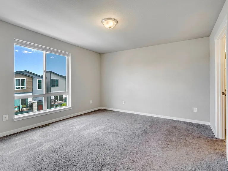 1354 Sunshine Valley Way — Photo 22