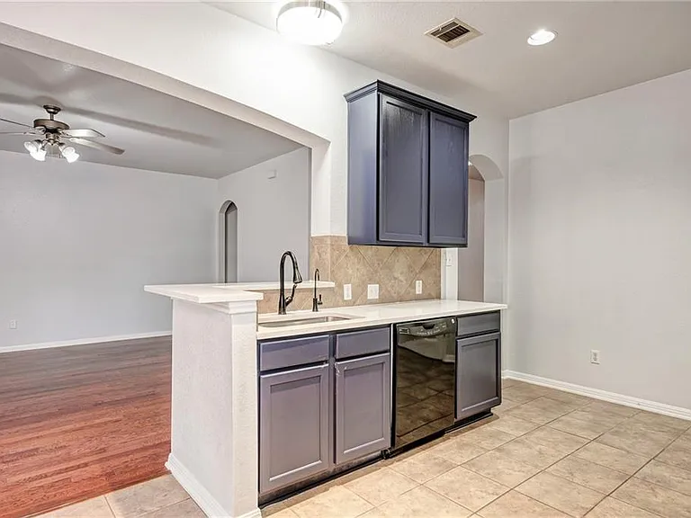 604 Spanish Oak Ter — Photo 14