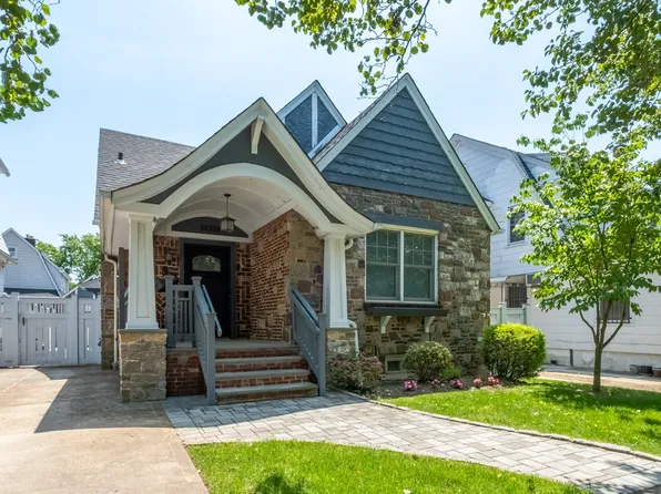 143-36 Poplar Avenue image 1 of 26