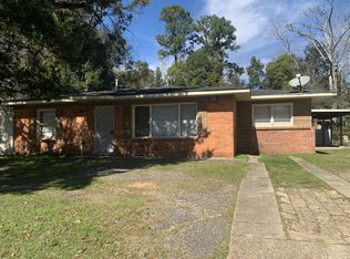 3060 Pleasant Valley Rd, Mobile, AL 36606
