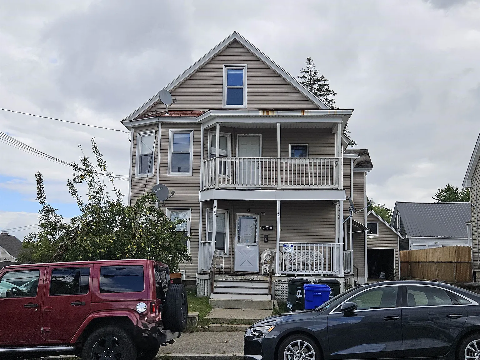 4 bed, 1.0 bath, 1836 sqft, $2,400 — Photo 1