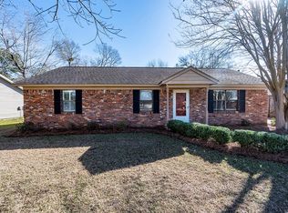 104 Cheyenne St, Leesburg, GA 31763