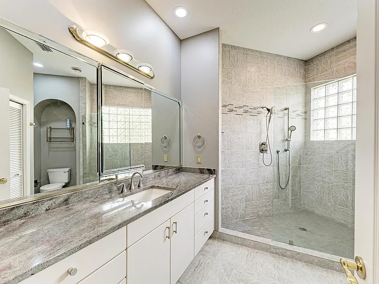 4540 Kipling Cir — Photo 34