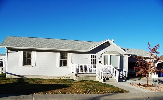 1st image of 1502 E Sunset Dr