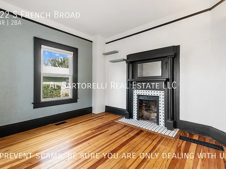 122 S French Broad Ave — Photo 2
