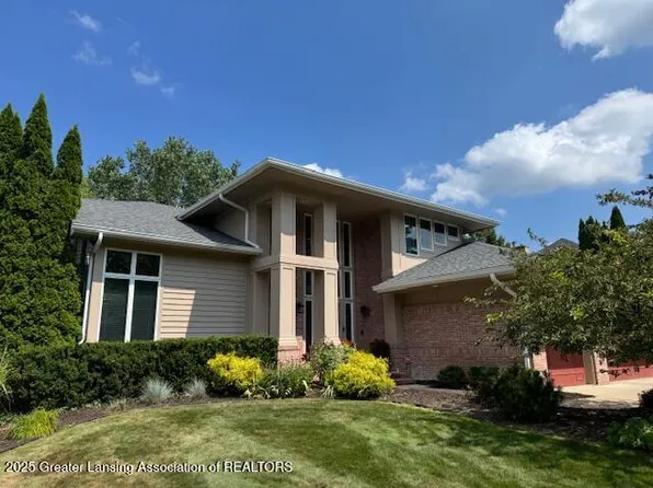 3660 Powderhorn Dr, Okemos, MI 48864