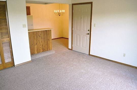 Living room/kitchen