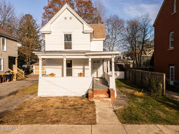 15 Garfield Street, Queensbury, NY 12801