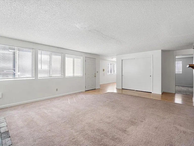 4564 Valley West Blvd — Photo 5