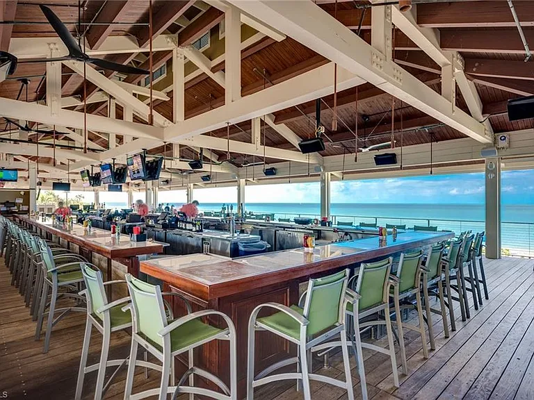 Bar at South Beach Pavillion