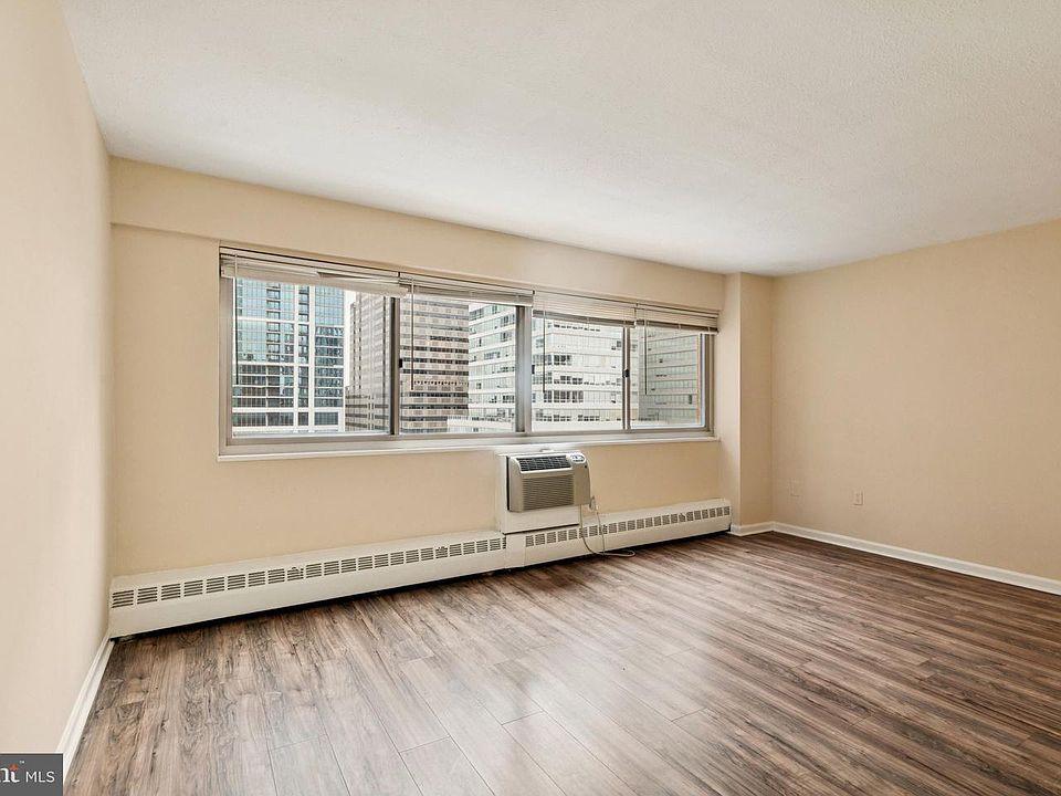1st image of 2101 Chestnut St APT 922