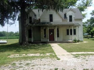 512 Broad St, Mokane, MO 65059