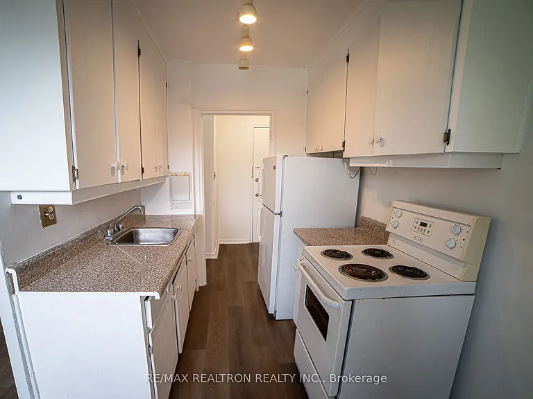 2519 Lake Shore Blvd W #303 — Photo 10